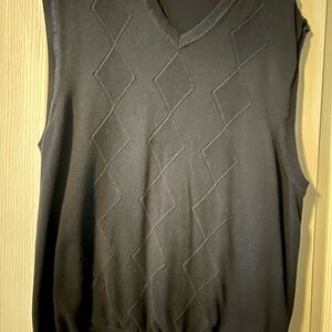 Claiborne Men's V-Neck Sweater Vest in Charcoal